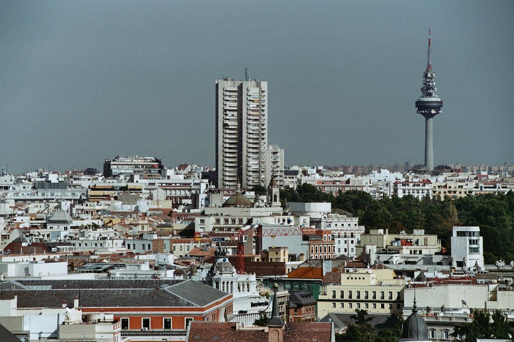 Hostal Luis XV Madrid Exterior foto