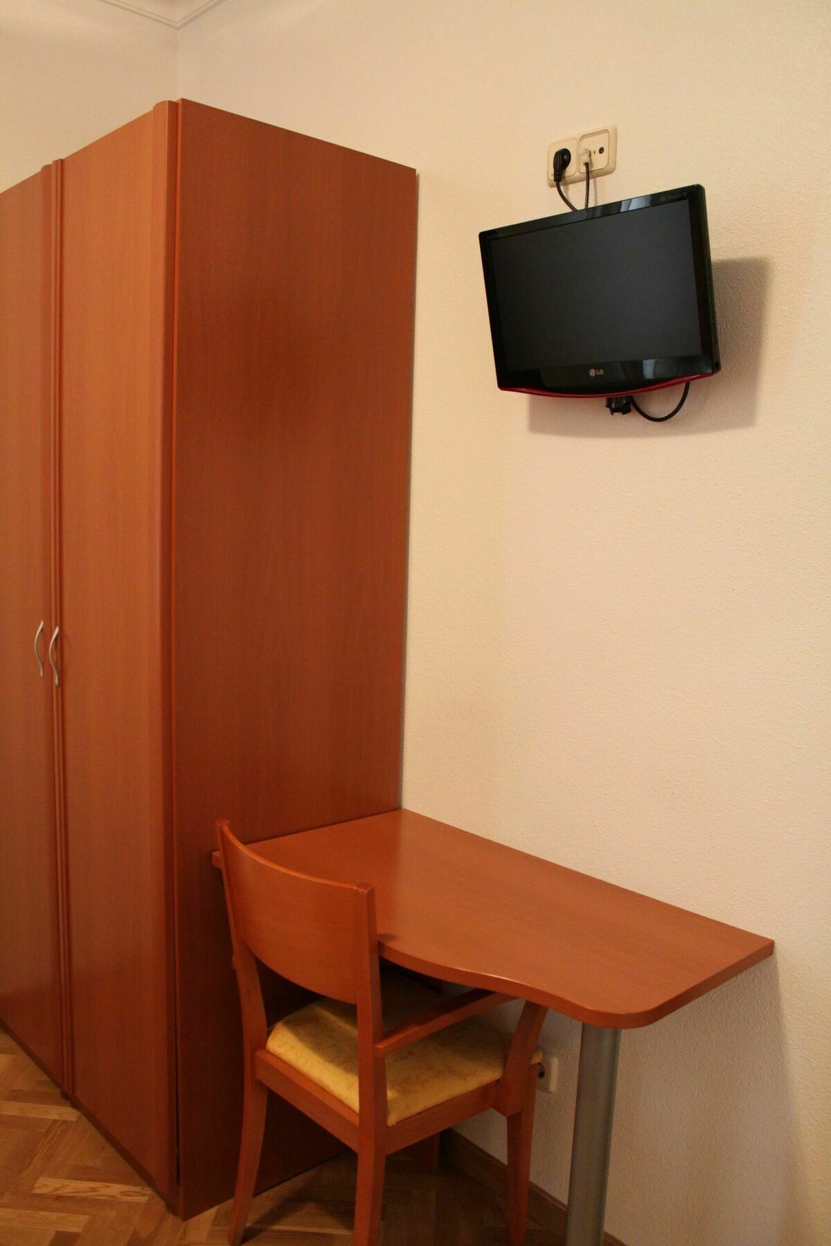 Hostal Luis XV Madrid Exterior foto